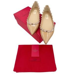 Valentino Garavani Rockstud Ballet Flat Shoes Nude Patent Leather Size 39 US 9